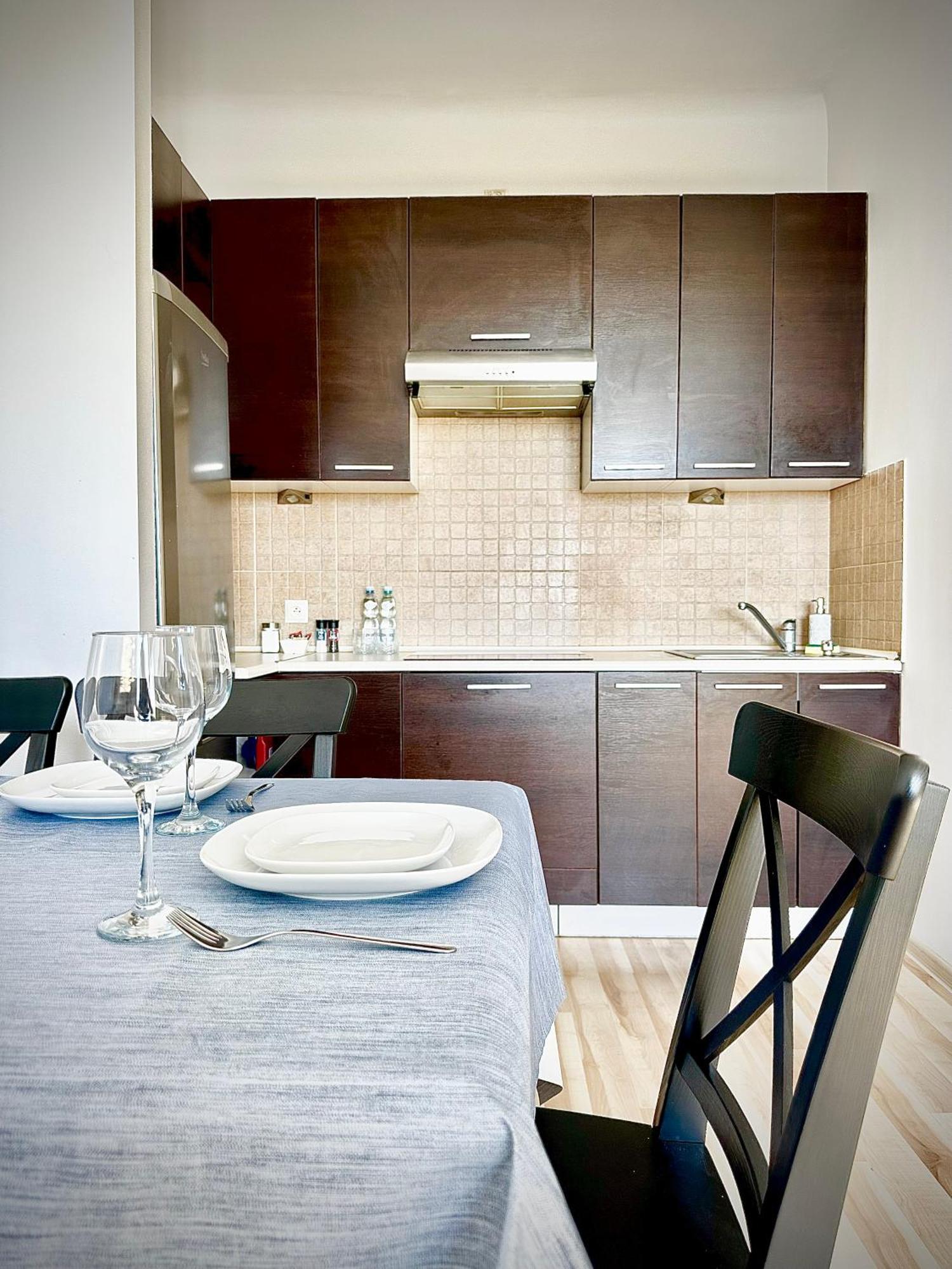 Apartament Blisko Centrum Apartman Varsó Kültér fotó
