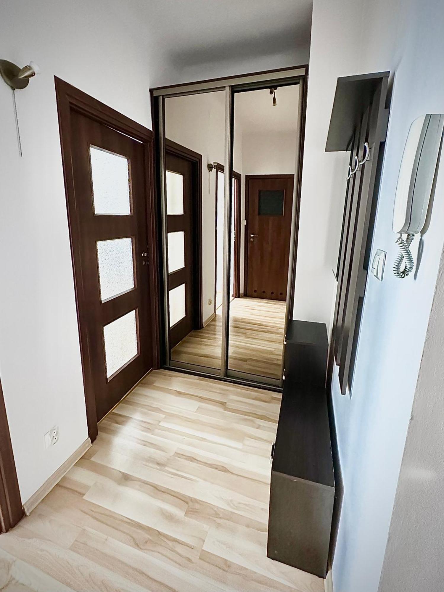 Apartament Blisko Centrum Apartman Varsó Kültér fotó